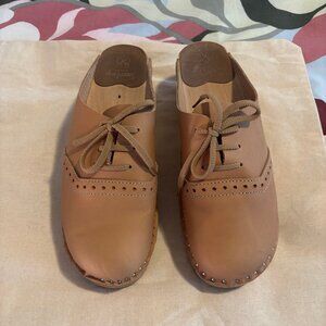 Troentorp Lace-up Clogs (38)